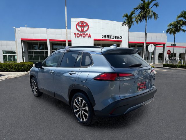 Certified 2023 Toyota Corolla Cross XLE FWD image 5