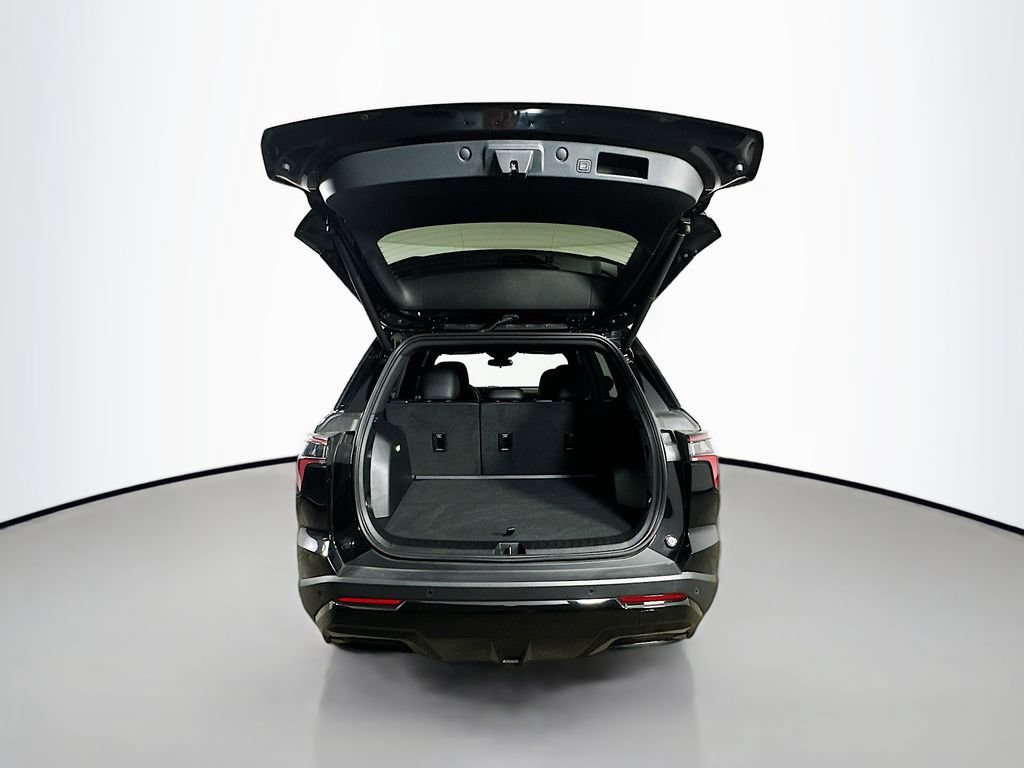 Used 2026 Chevrolet Equinox RS FWD image 35
