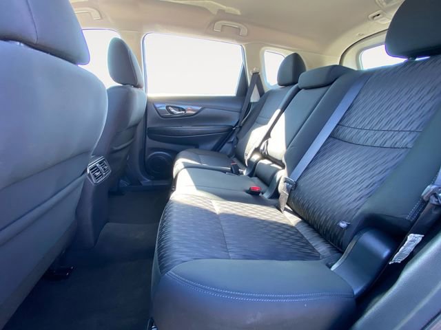 Used 2018 Nissan Rogue S image 13