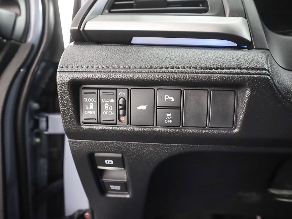 Used 2025 Honda Odyssey Touring image 41