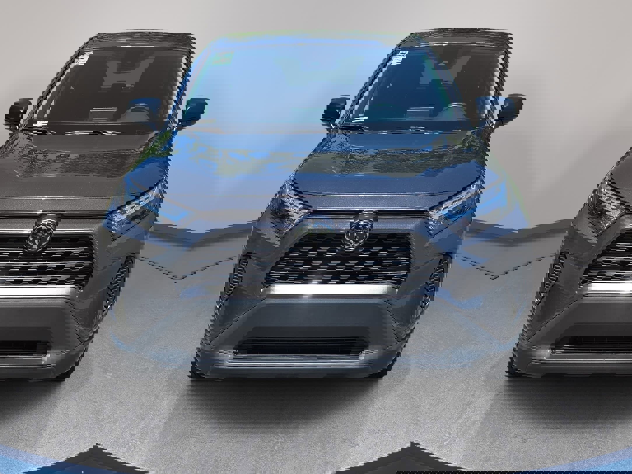 Used 2024 Toyota RAV4 LE FWD image 2