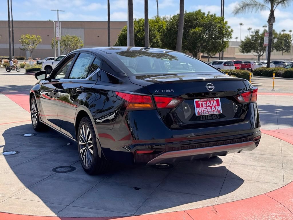New 2026 Nissan Altima 2.5 SV FWD image 6