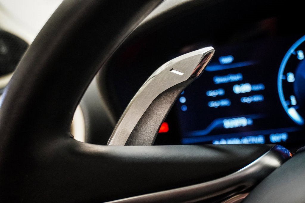 Used 2021 McLaren GT image 13