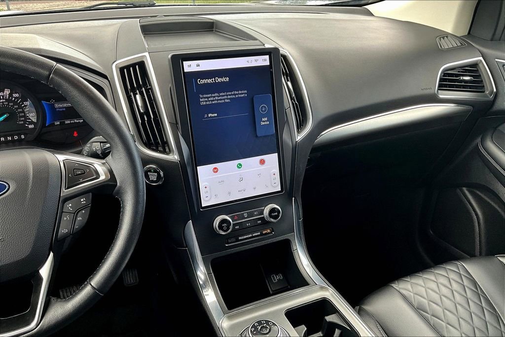 Used 2024 Ford Edge Titanium image 9