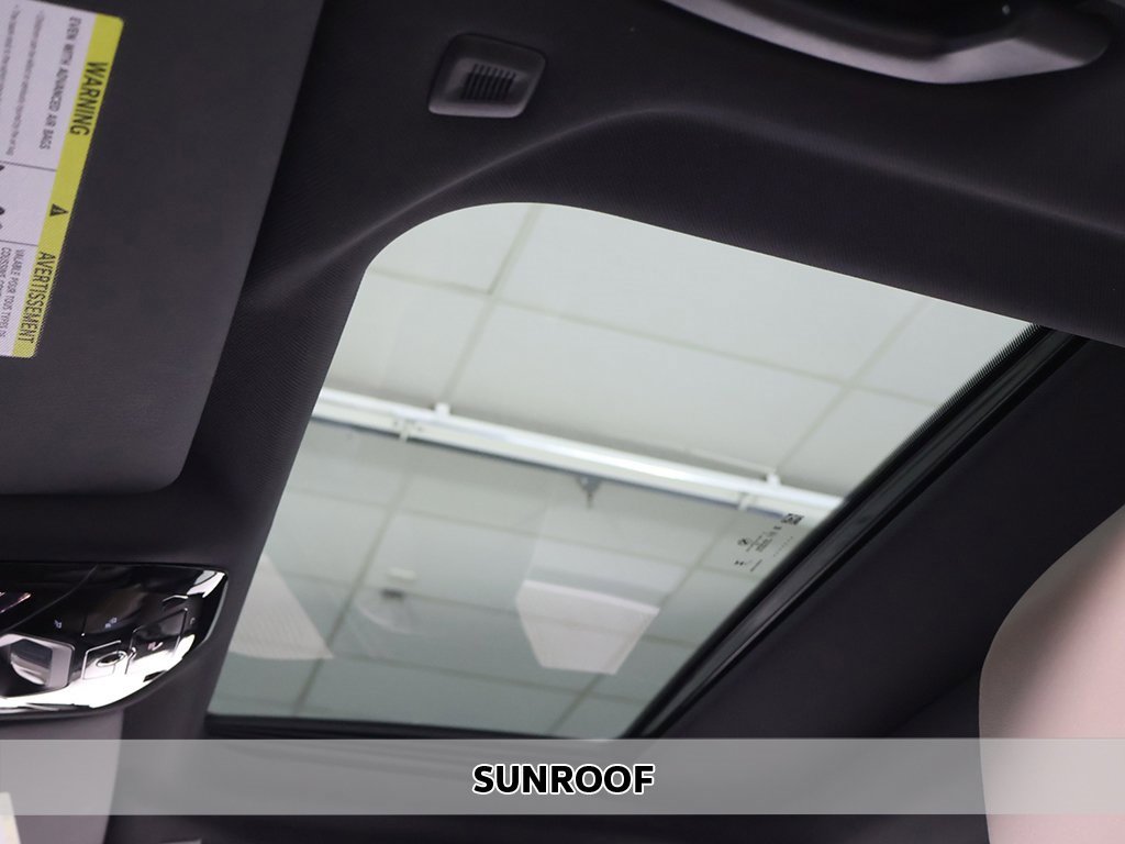 Used 2024 BMW i5 M60 w/ Premium Package image 4