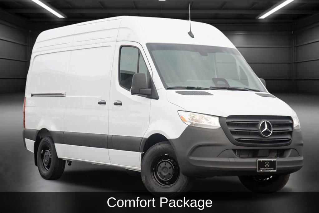 Used 2025 Mercedes-Benz Sprinter 2500 video 3
