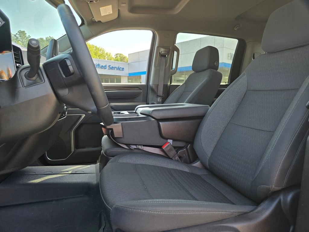 Used 2026 Chevrolet Silverado 2500 LT w/ Safety Package AWD/4WD image 15
