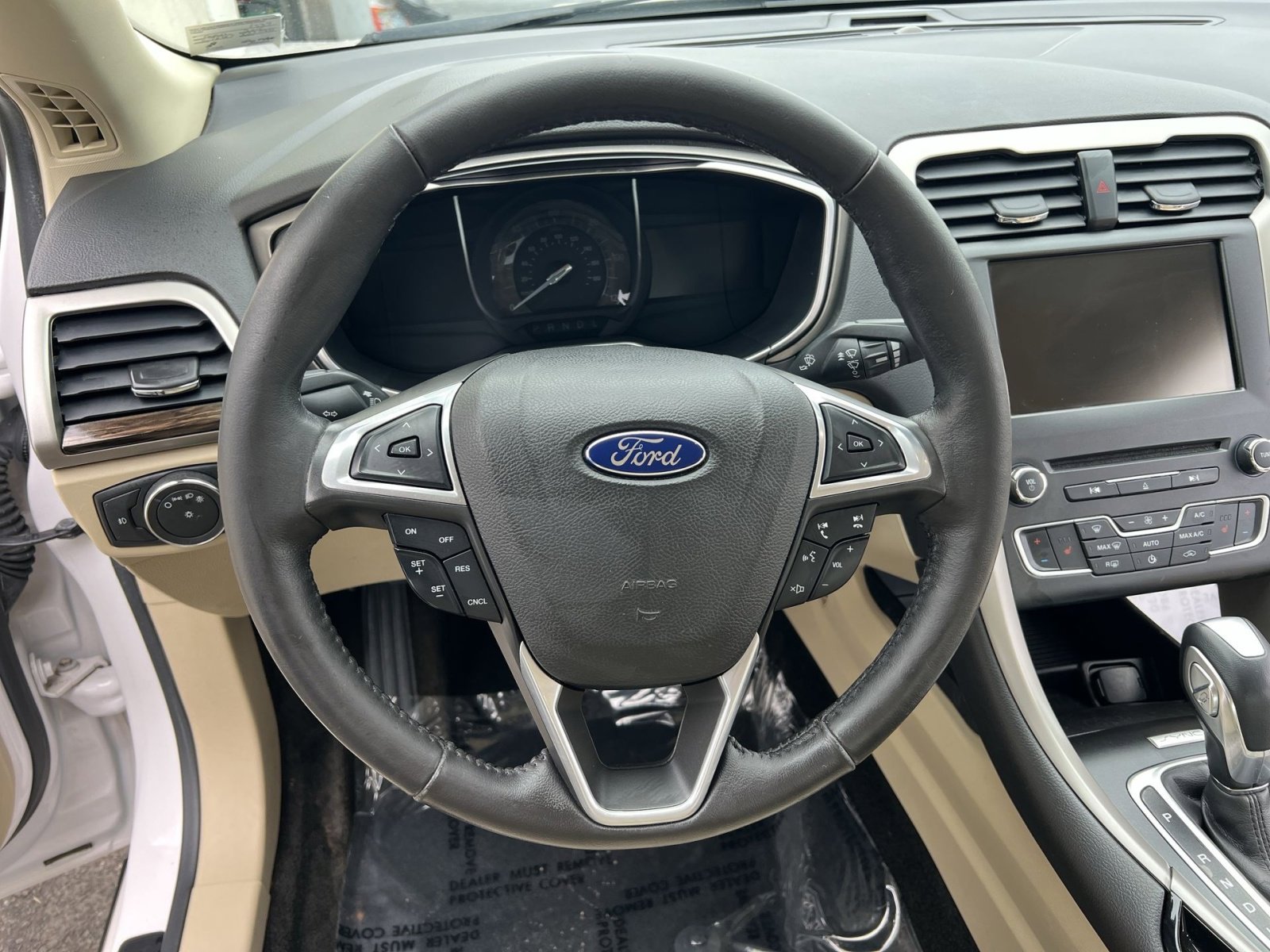 Used 2016 Ford Fusion Energi SE image 16
