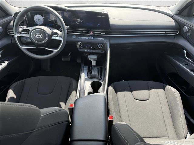 Certified 2024 Hyundai Elantra SEL image 12