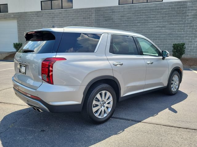 Used 2025 Hyundai Palisade SEL FWD image 4