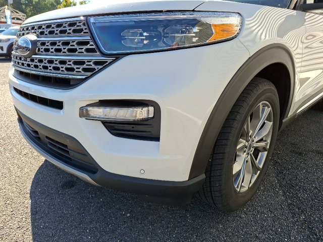 Certified 2023 Ford Explorer Limited w/ Limited Technology Package RWD image 9