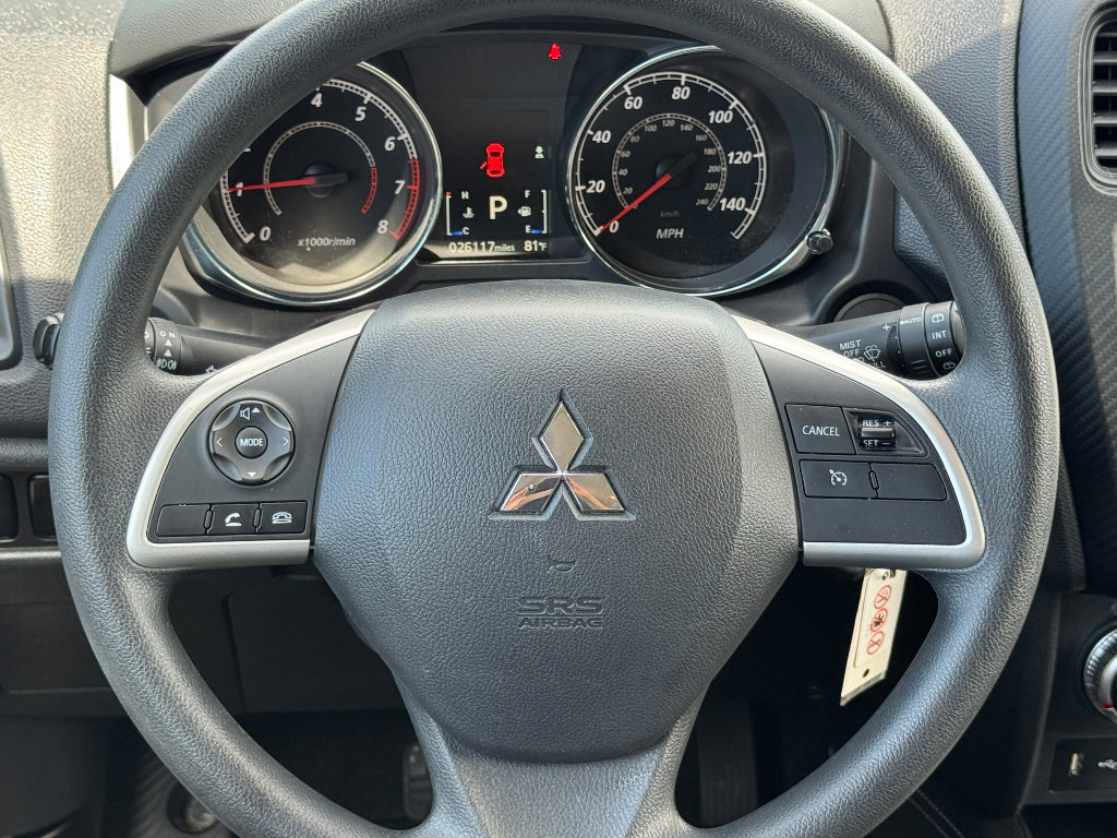Used 2025 Mitsubishi Outlander Sport SE image 13
