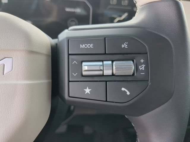 Used 2025 Kia K4 GT-Line w/ GT-Line Premium Package FWD image 32