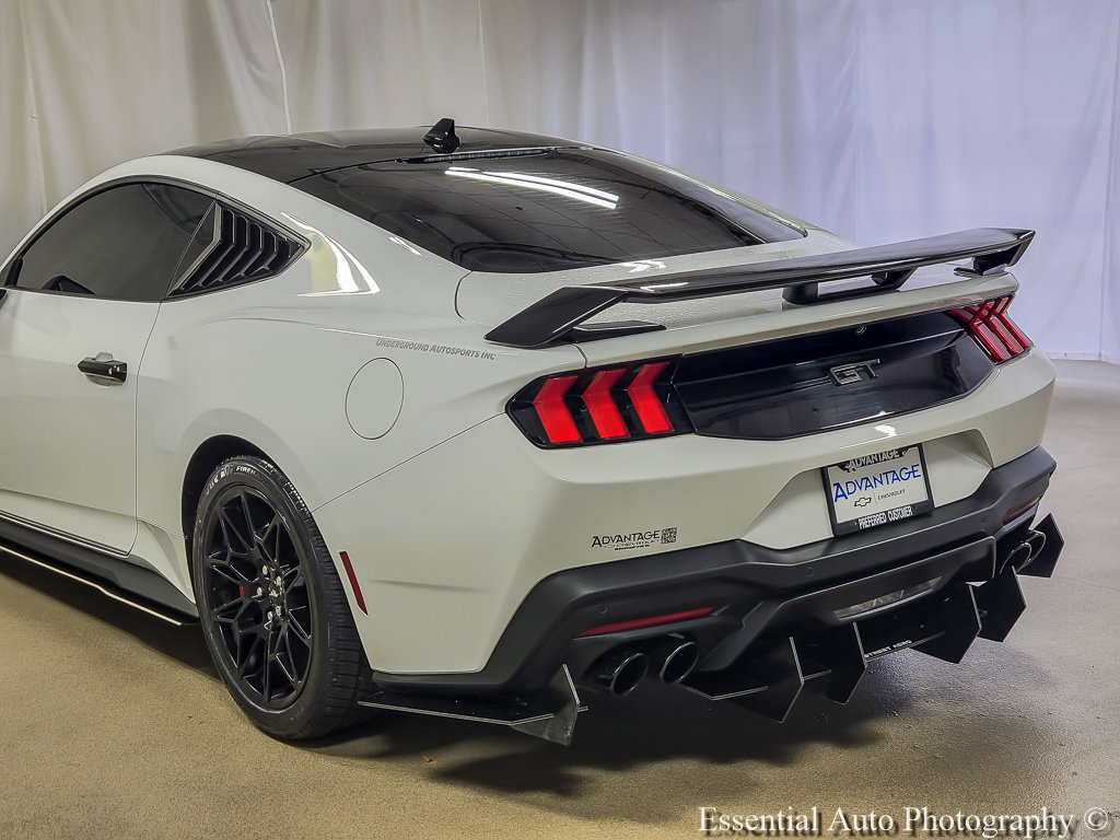 Used 2024 Ford Mustang GT Premium w/ GT Performance Package RWD image 7