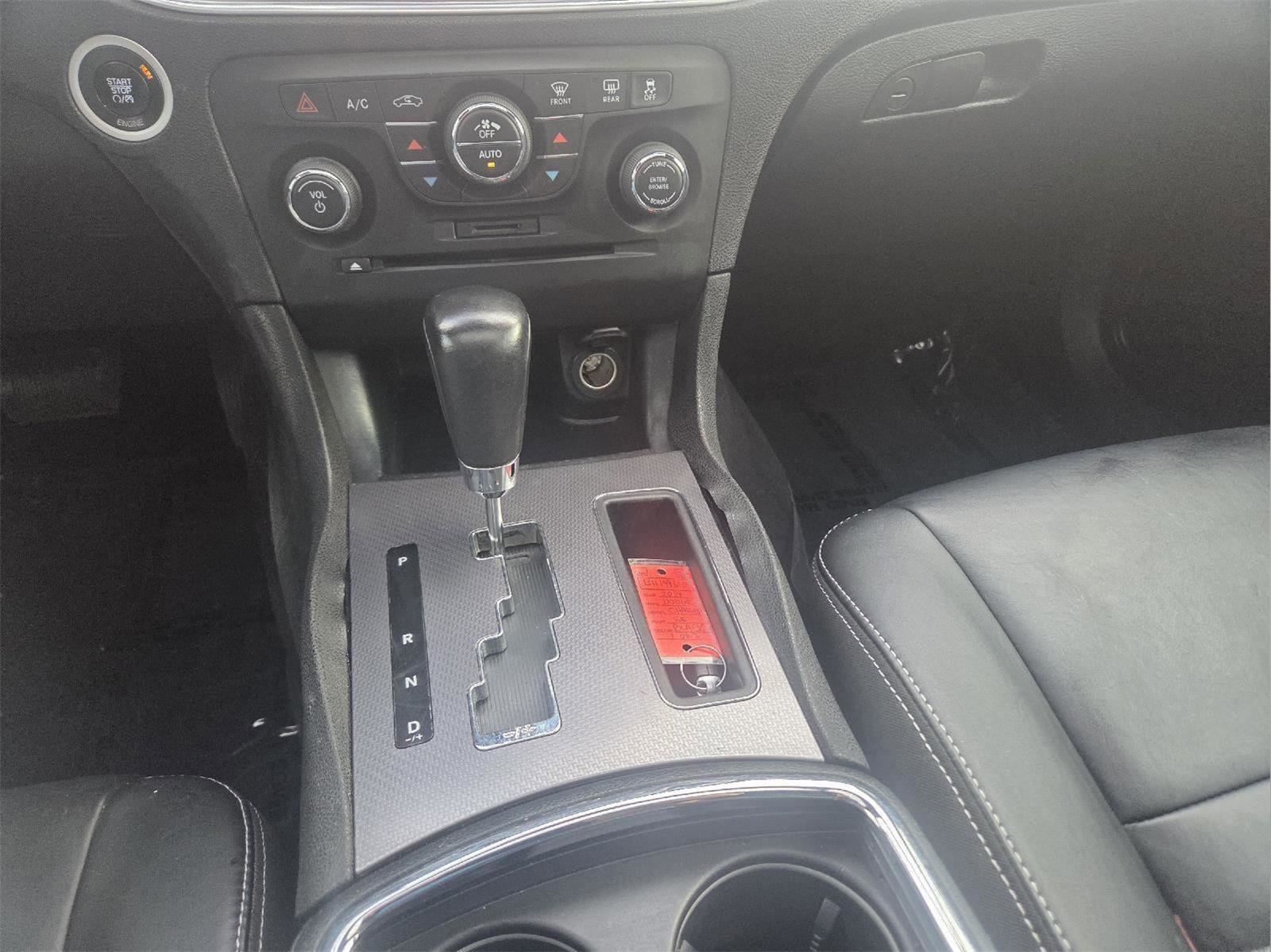 Used 2014 Dodge Charger R/T image 21