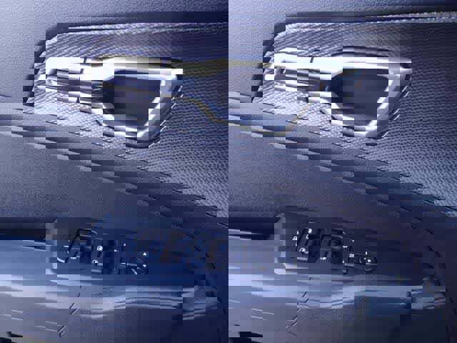 Used 2024 Kia Sportage LX image 13