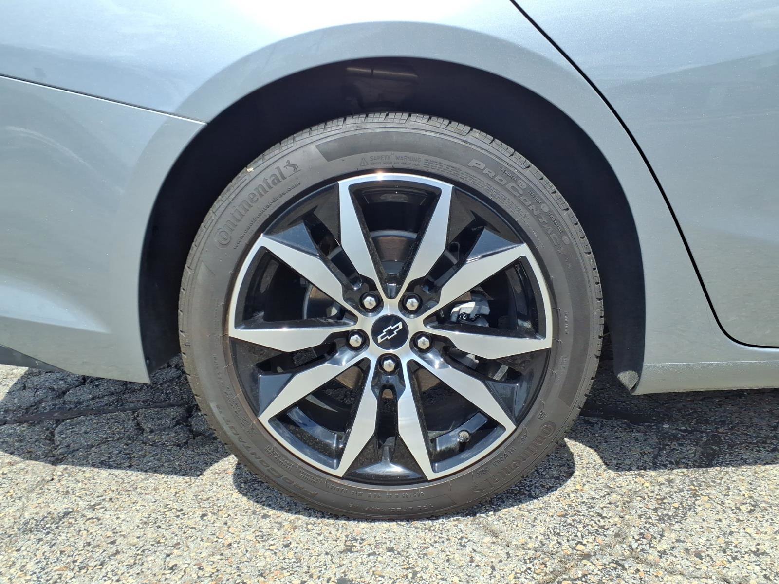 Used 2023 Chevrolet Malibu RS w/ Driver Confidence Package FWD image 6