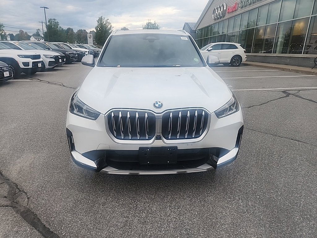 Used 2024 BMW X1 xDrive28i w/ Technology Package AWD/4WD image 2