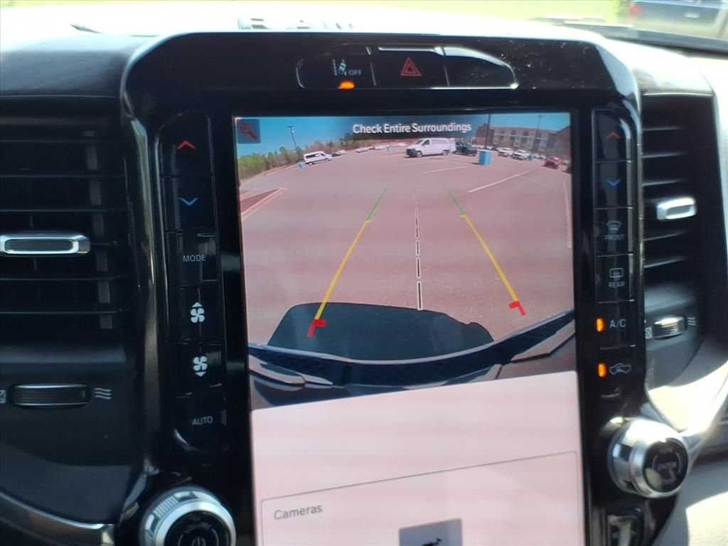 Used 2025 RAM 1500 Laramie image 3