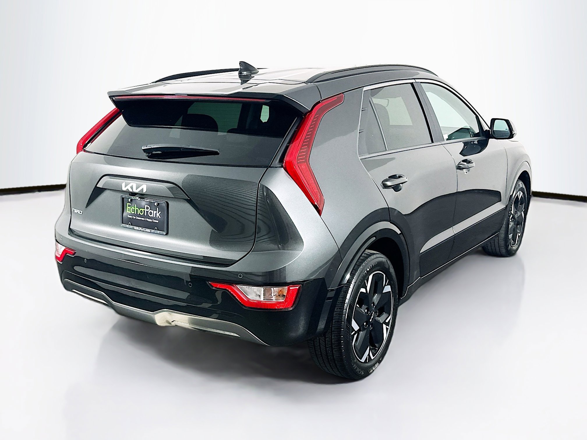 Used 2024 Kia Niro Wind FWD image 9