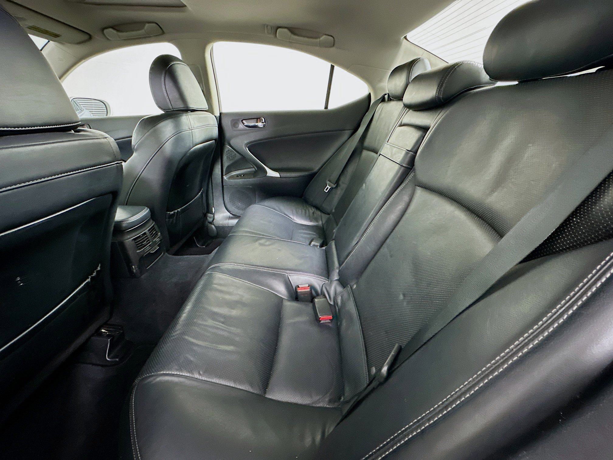 Used 2012 Lexus IS 250 w/ Premium Pkg Value Edition RWD image 28