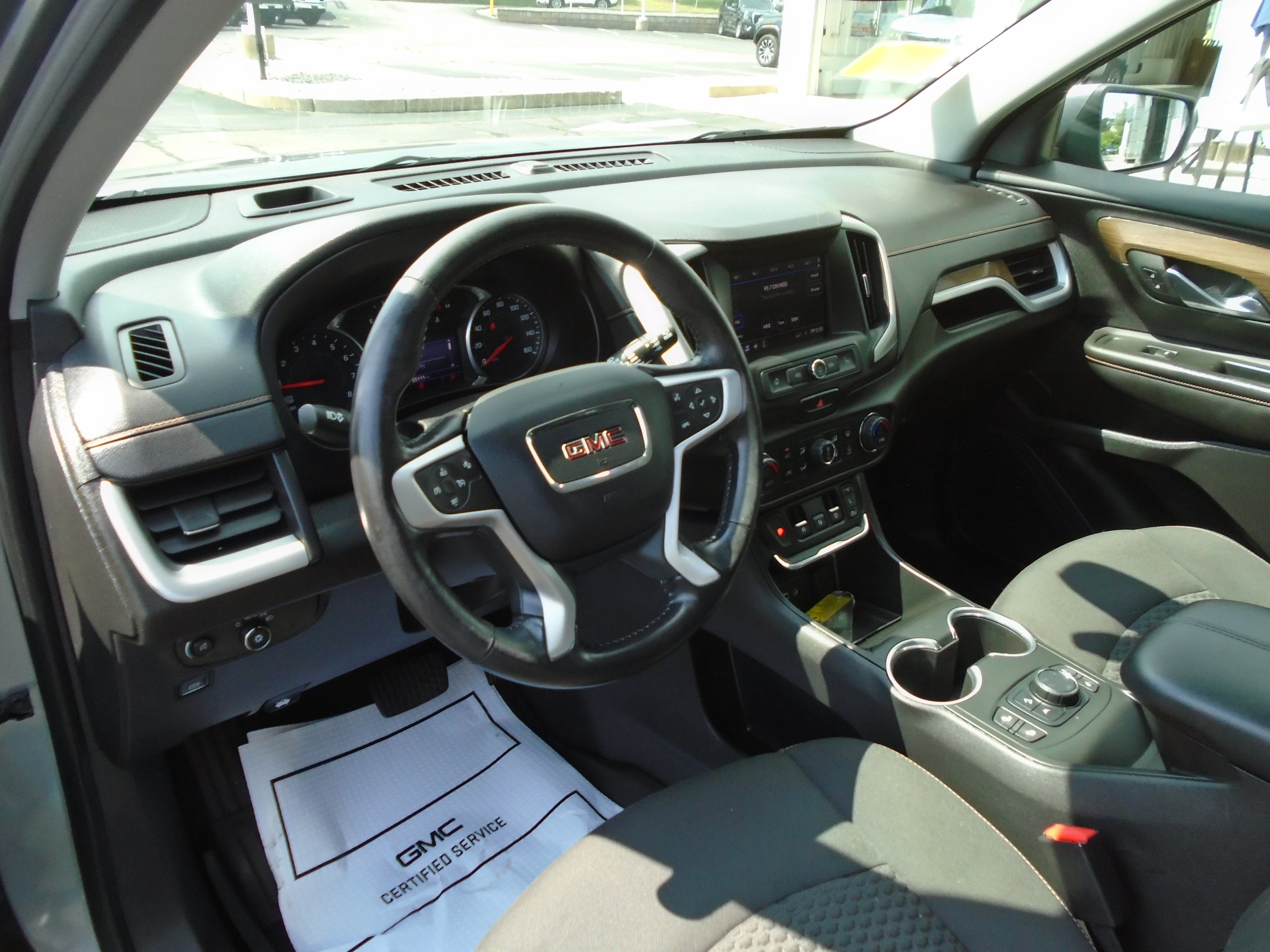 Used 2021 GMC Terrain SLE w/ Driver Convenience Package AWD/4WD image 47