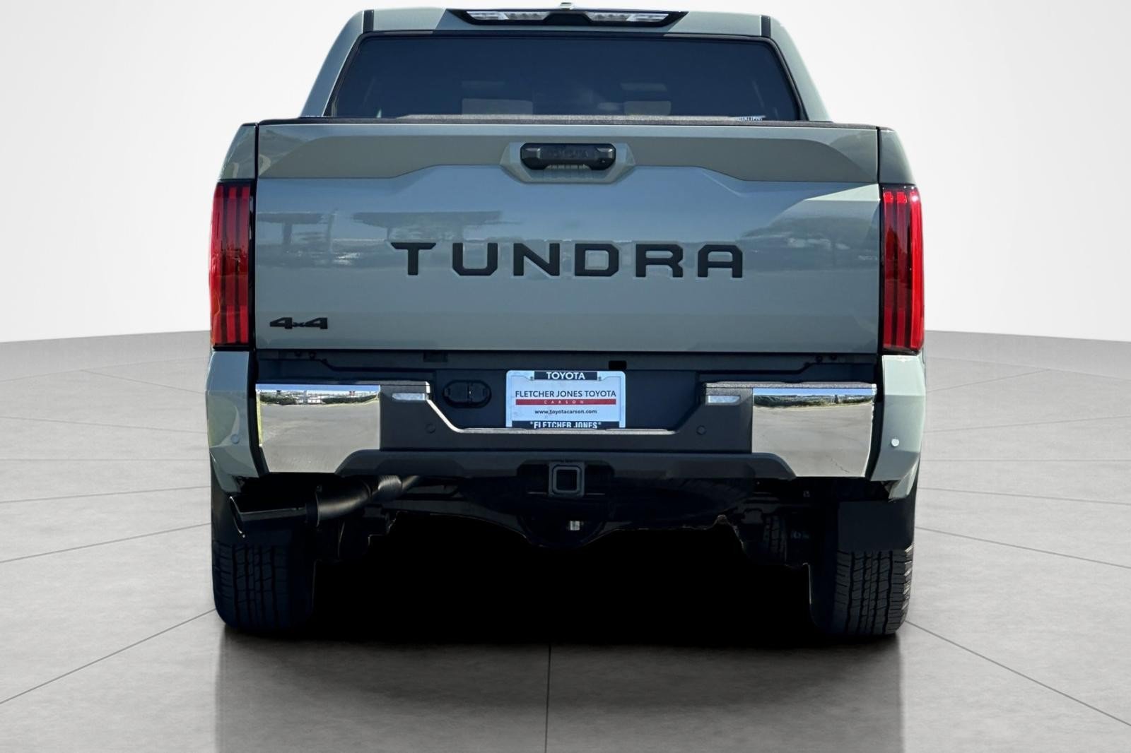 Certified 2025 Toyota Tundra SR5 w/ TRD Off-Road Package AWD/4WD image 3