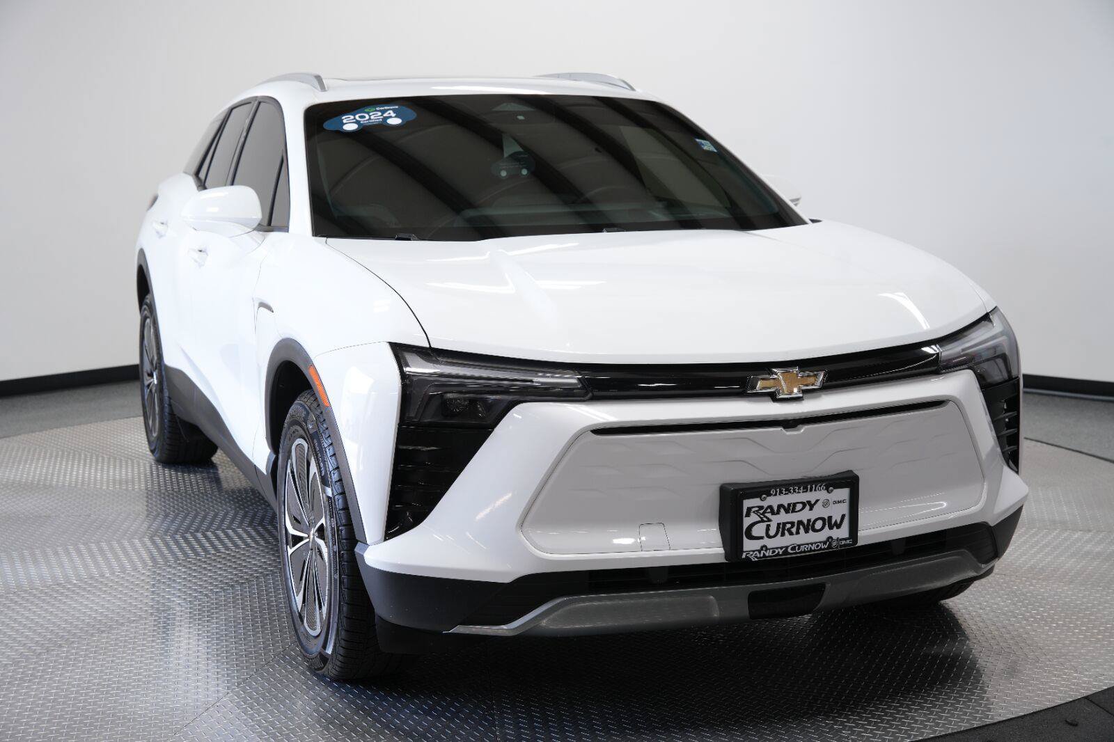Certified 2024 Chevrolet Blazer EV LT AWD/4WD image 2