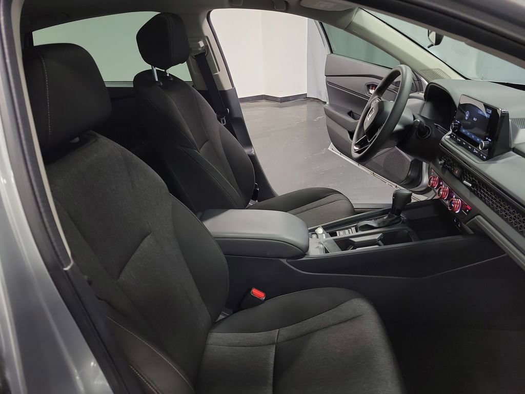 Used 2024 Honda Accord EX image 23