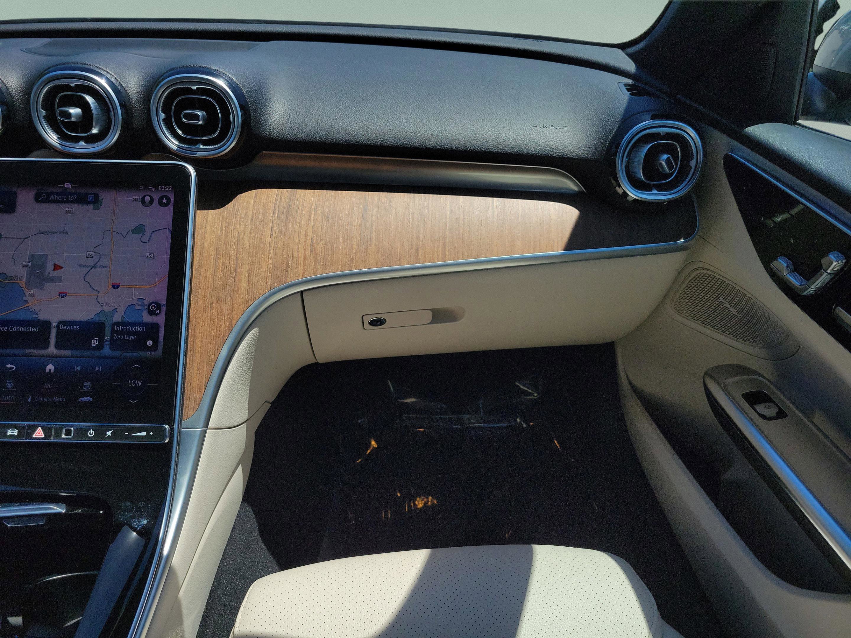 Used 2023 Mercedes-Benz C 300 Sedan image 15