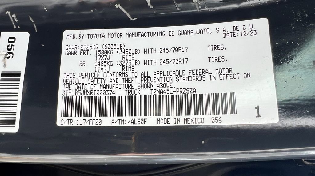 Certified 2024 Toyota Tacoma SR5 image 40