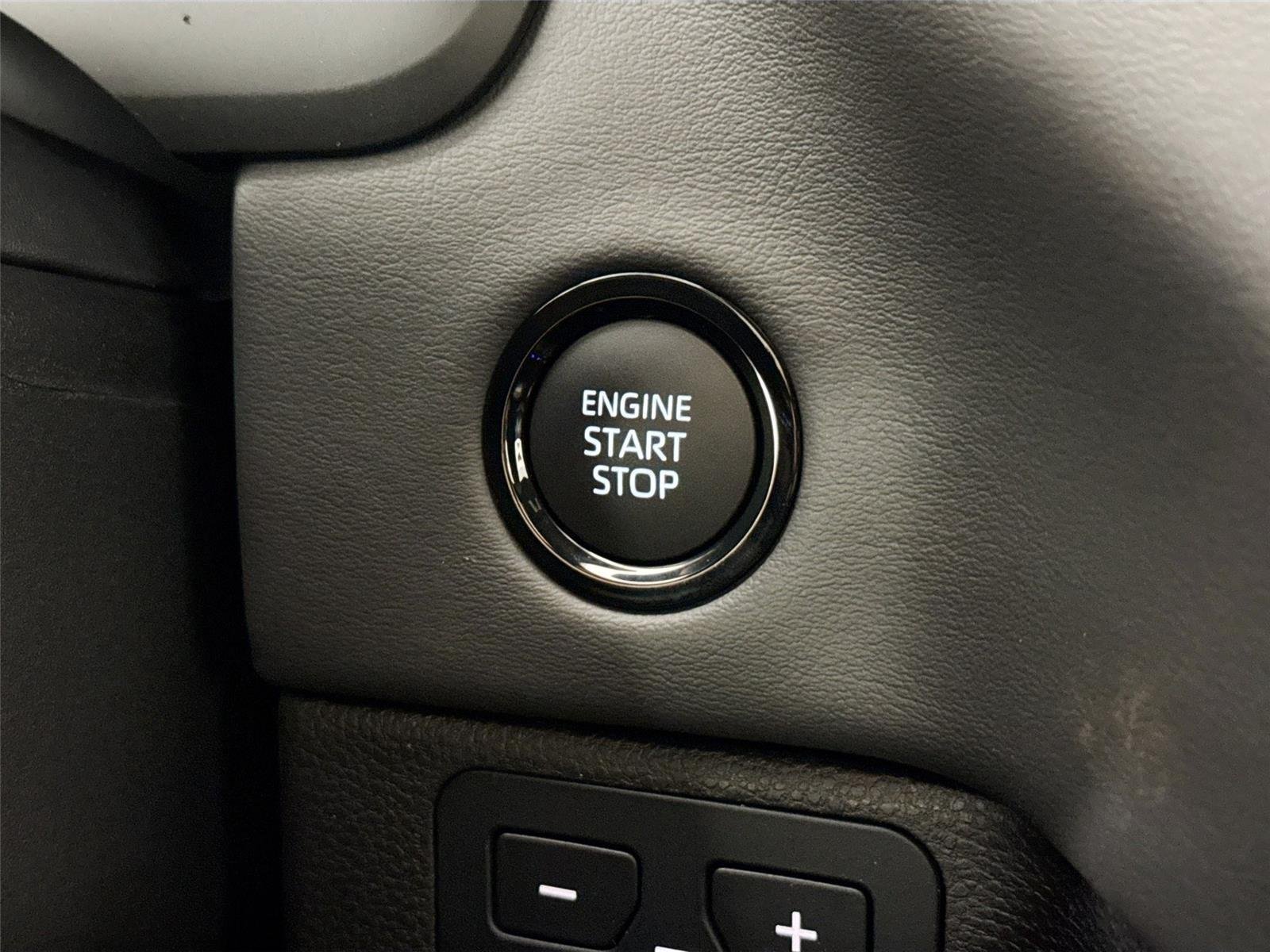 New 2026 Toyota Tundra Platinum AWD/4WD image 22