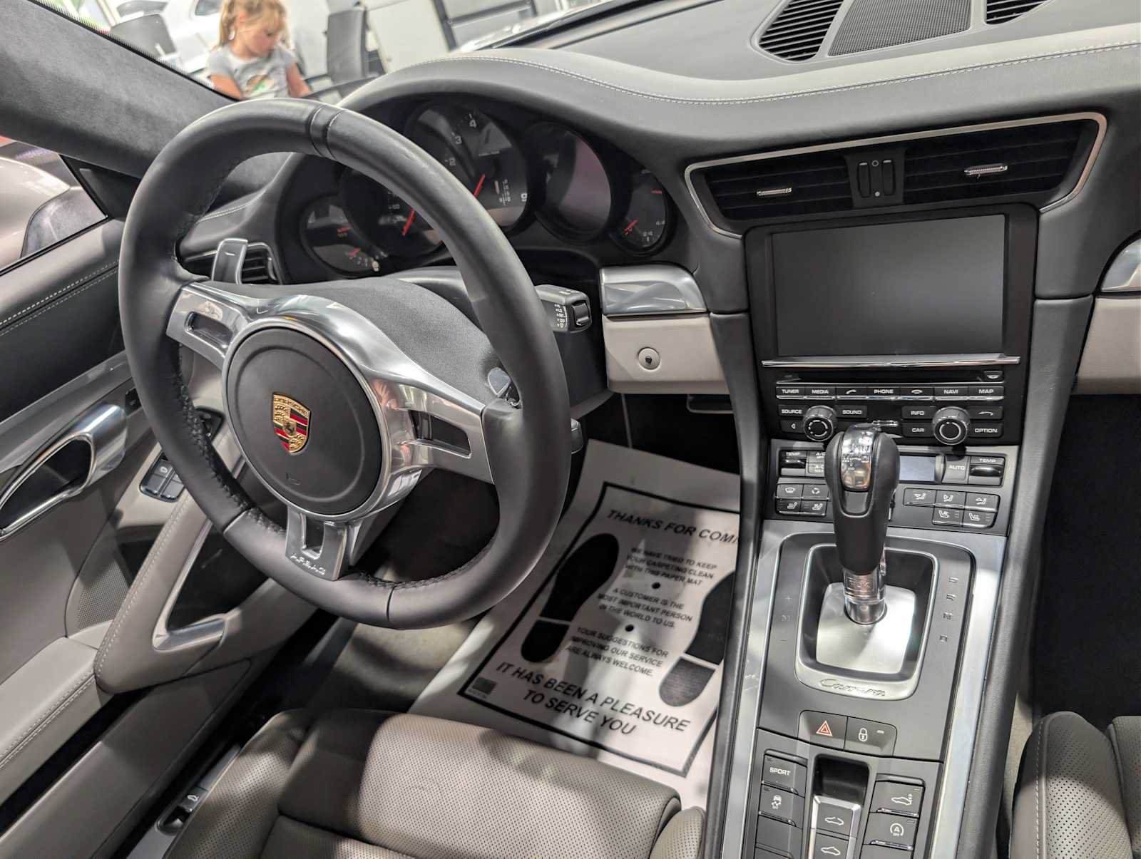 Used 2012 Porsche 911 Carrera RWD image 14