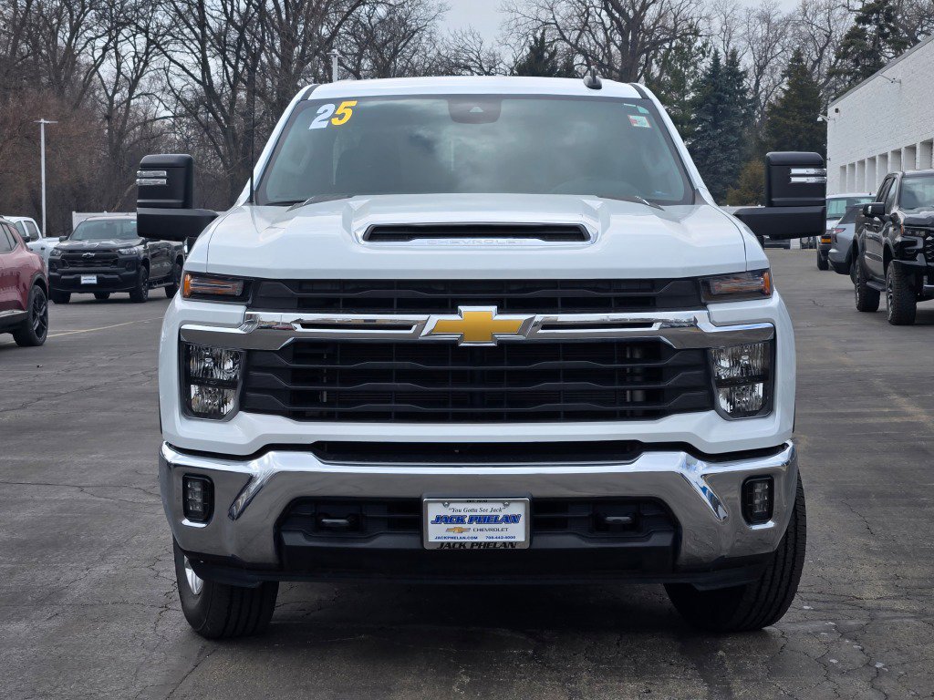 Certified 2025 Chevrolet Silverado 2500 LT w/ Convenience Package image 4