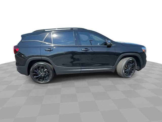 Used 2023 GMC Terrain SLT w/ Infotainment Package II AWD/4WD image 9