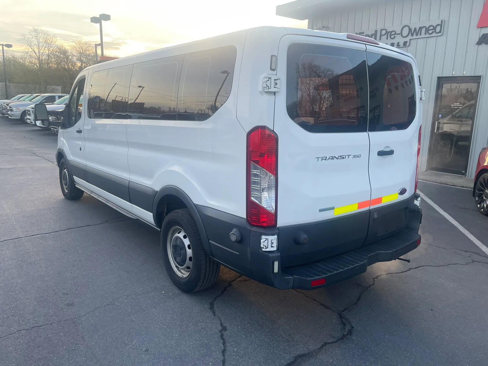 Used 2016 Ford Transit 350 148 Low Roof RWD image 3