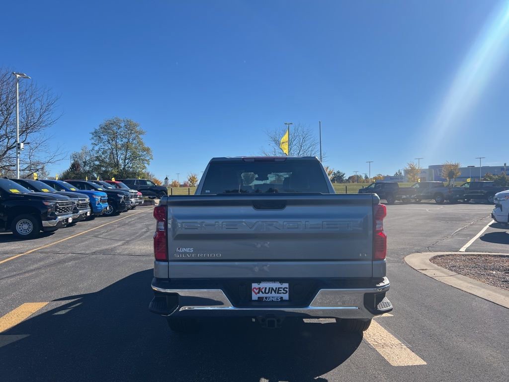 New 2026 Chevrolet Silverado 1500 LT image 4