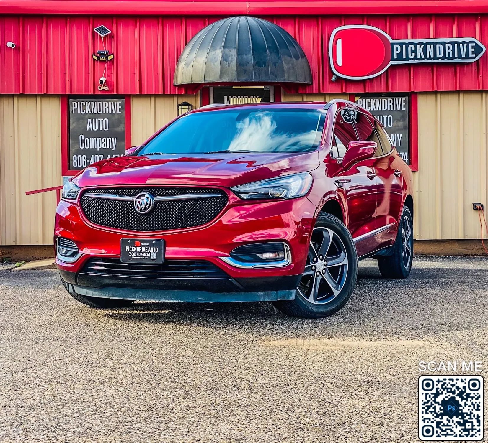 Used 2020 Buick Enclave Essence w/ Sport Touring Edition FWD image 2