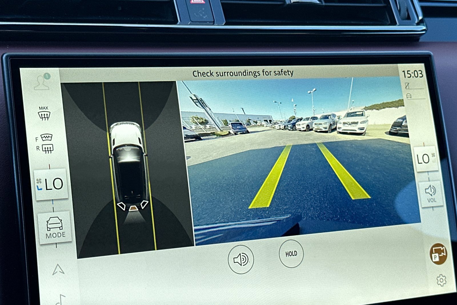 New 2024 Land Rover Range Rover Velar Dynamic HSE image 19