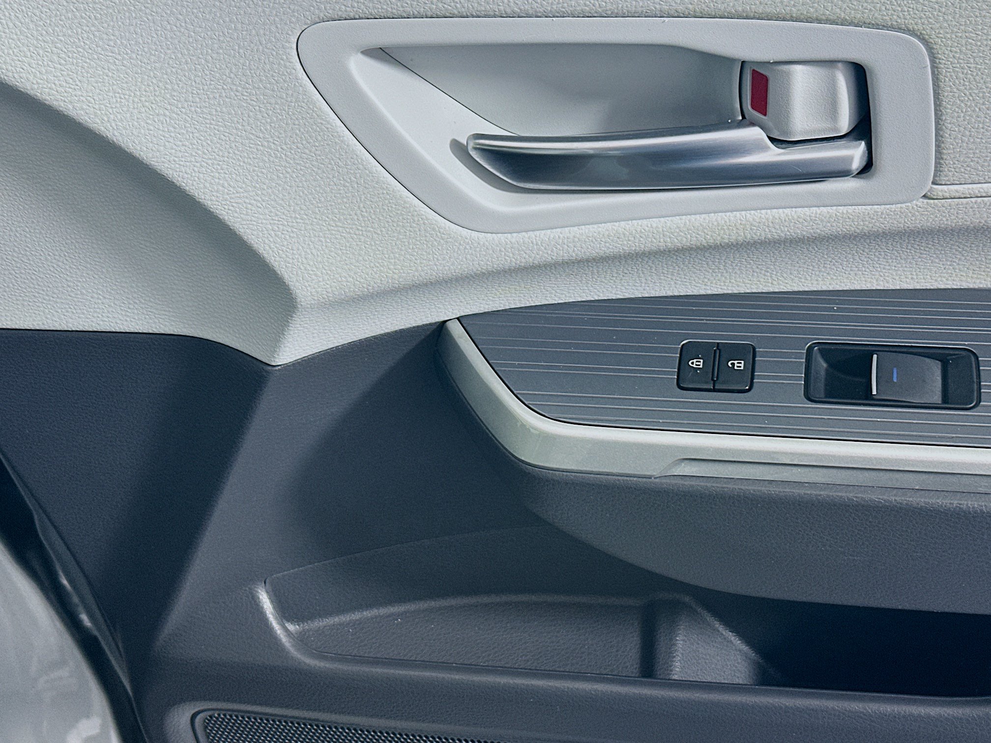 Certified 2023 Toyota Sienna XSE w/ XSE Plus Package FWD image 29