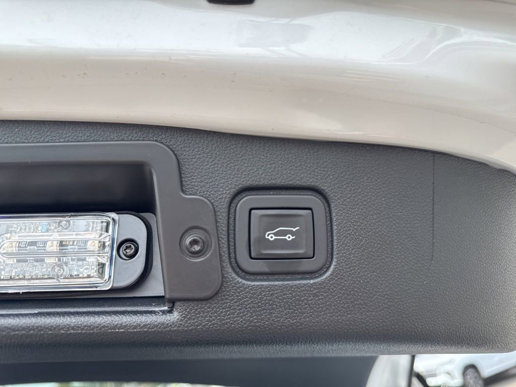 Used 2024 Chevrolet Blazer EV AWD Police image 26