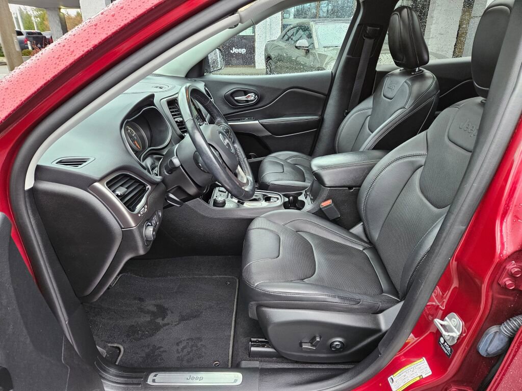 Used 2021 Jeep Cherokee Limited w/ Elite Package image 15