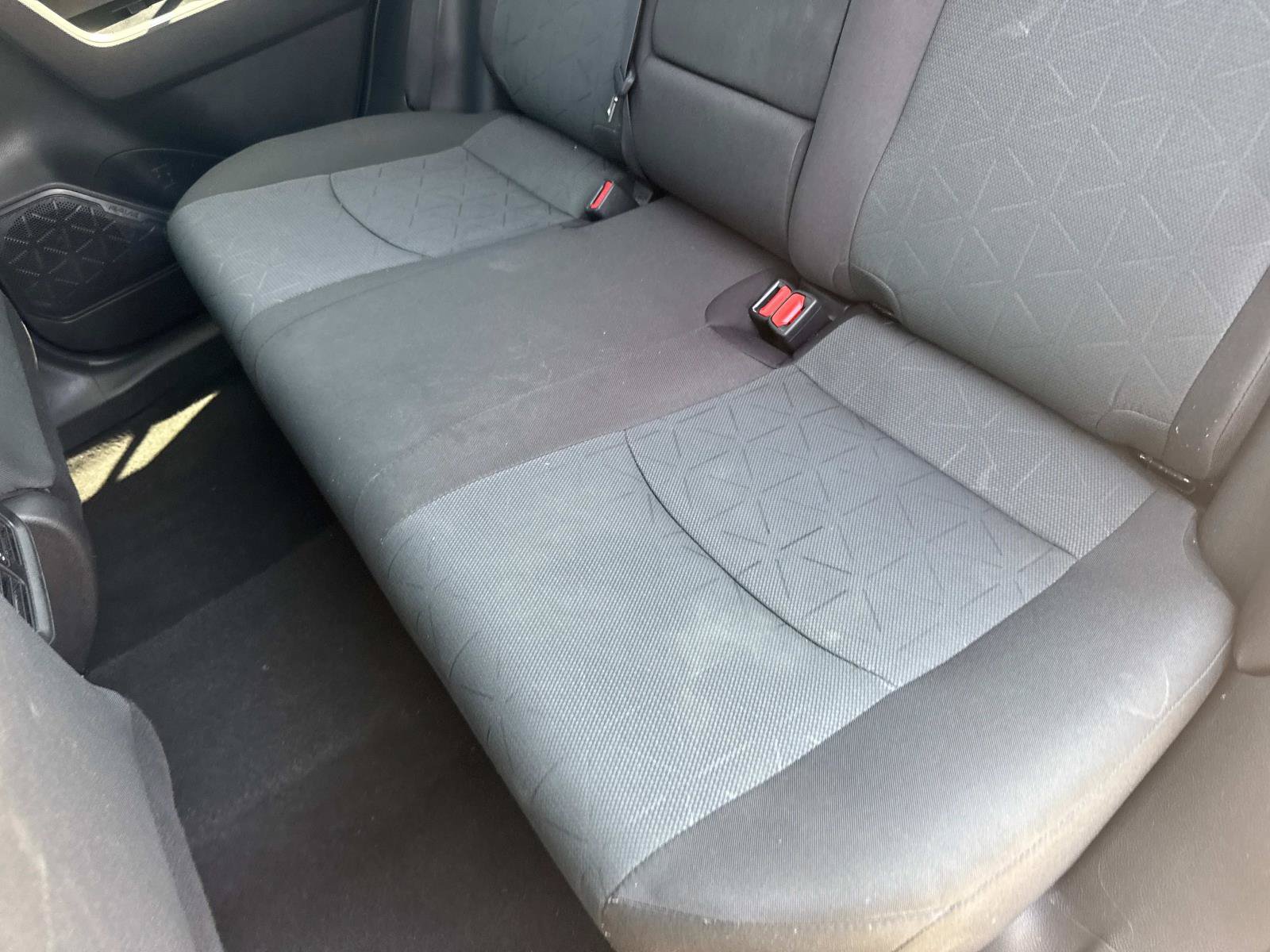 Used 2024 Toyota RAV4 XLE FWD image 12
