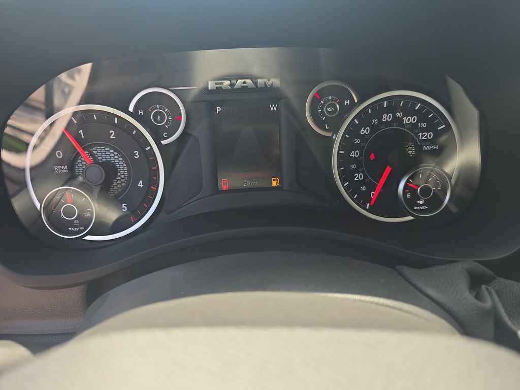New 2026 RAM 3500 Tradesman AWD/4WD image 19