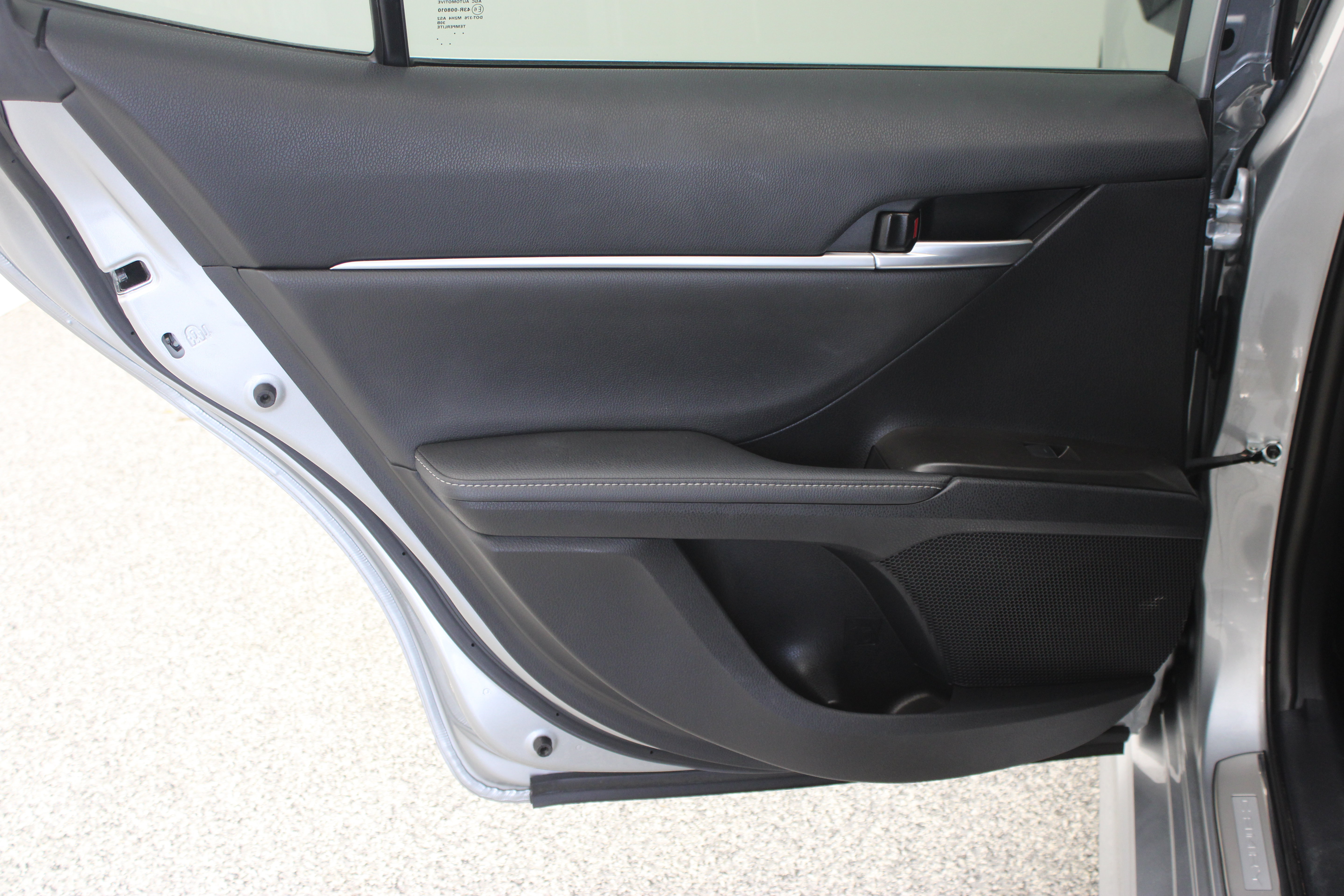Used 2024 Toyota Camry XSE w/ Navigation Package FWD image 28