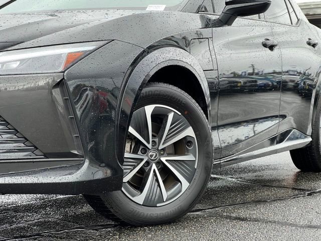 Used 2024 Lexus RZ 450e Premium w/ Accessory Package (Z1) AWD/4WD image 2