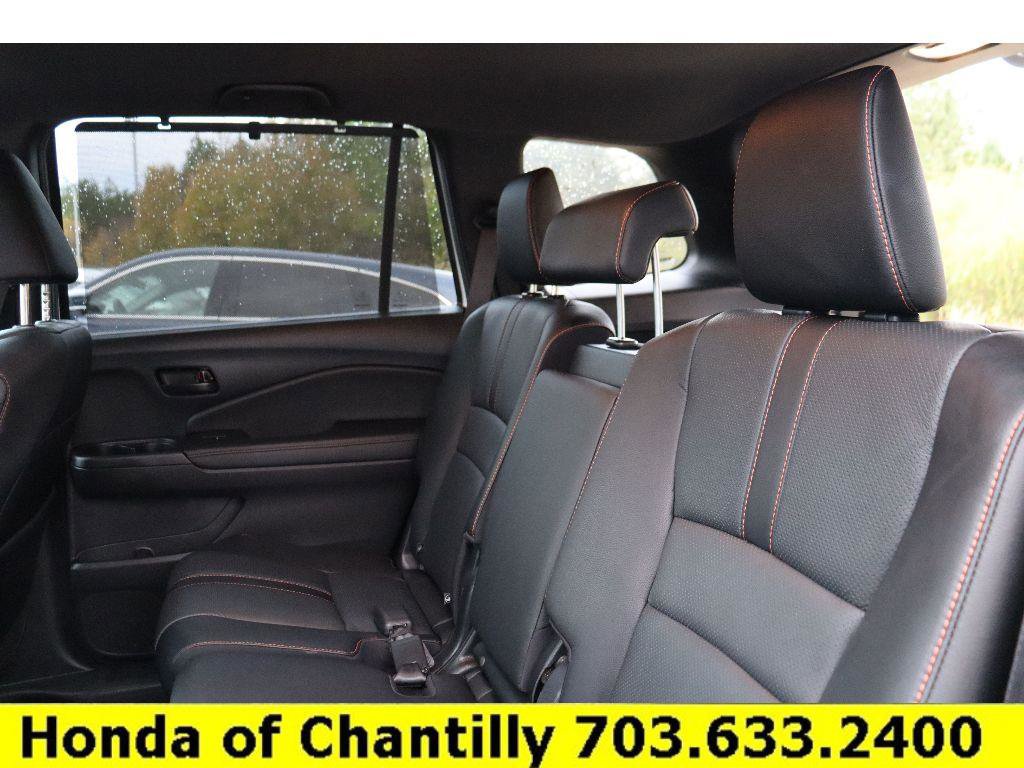 Certified 2022 Honda Passport TrailSport image 27