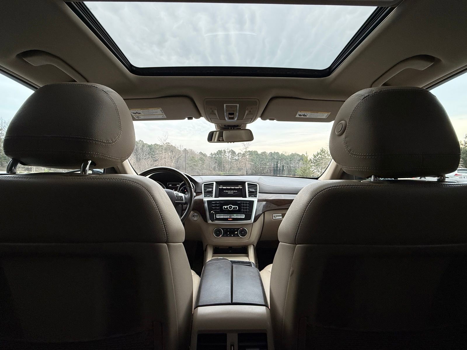 Used 2016 Mercedes-Benz GL 450 4MATIC image 32