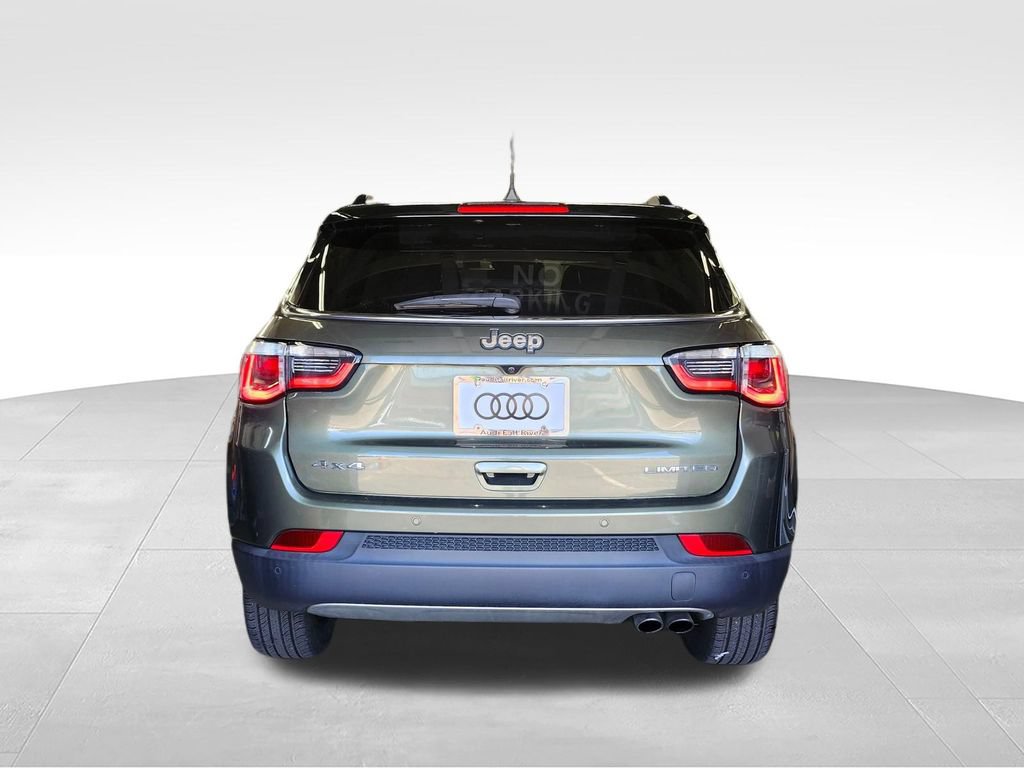 Used 2019 Jeep Compass Limited w/ Advanced Safety Group AWD/4WD image 5