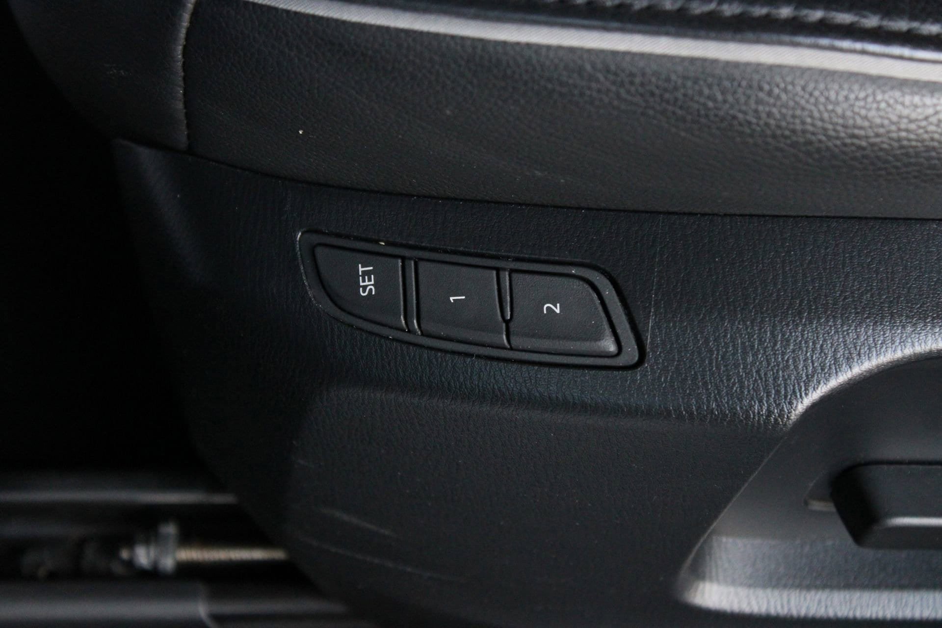 Used 2025 MAZDA CX-5 AWD 2.5 S w/ Preferred Package image 14